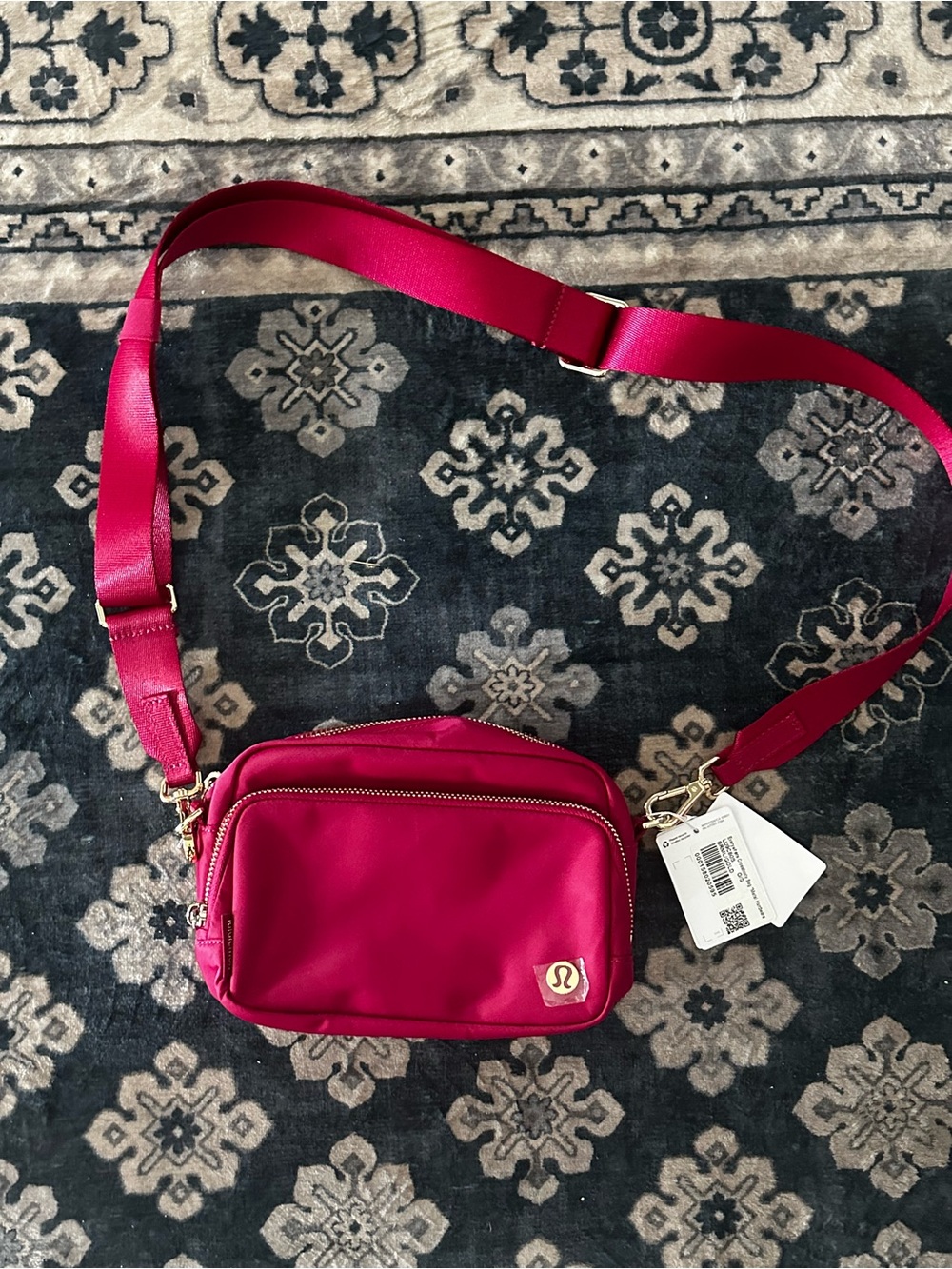 Lululemon Everywhere Crossbody Bag with Gold Hardware - Berry Rumble - NWT